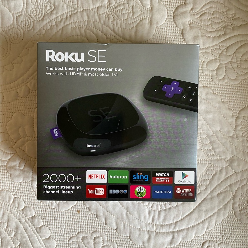 Roku SE Black and Purple Streaming Device